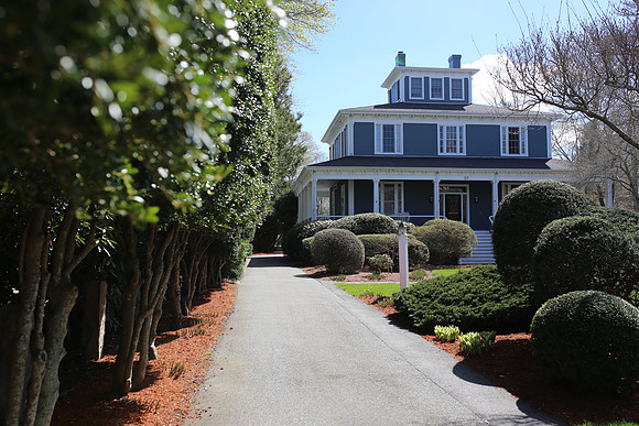 Captain's Manor Inn - 2015 -7613